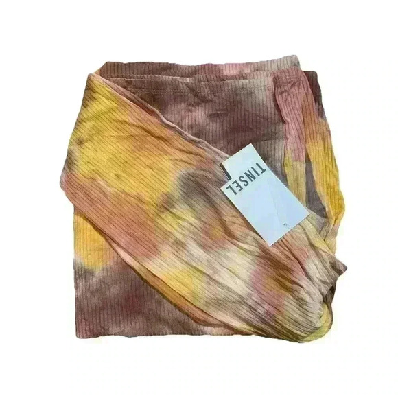 Tinsel Women Coral Stretch Ribbed Pull On Mock Neck Knee Length Shift Dress‎ PL - Picture 2 of 5